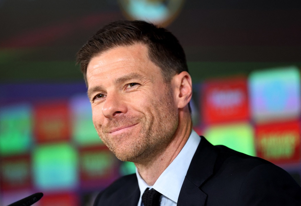 阿隆索：姆巴佩一如既往拿出精彩表现 希望阿诺德情况不会太糟糕